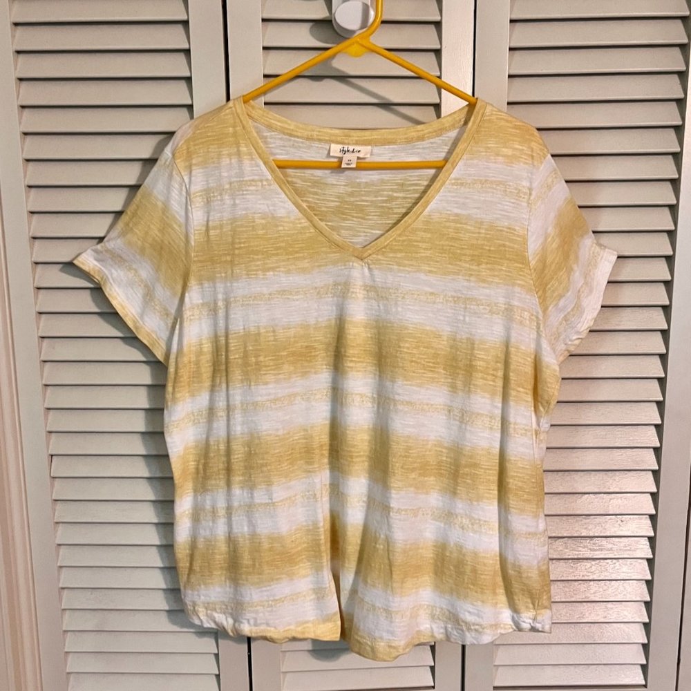 Style & Co. V-Neck Tee * Cotton * Size 2X (20-22) * Yellow * Excel Cond